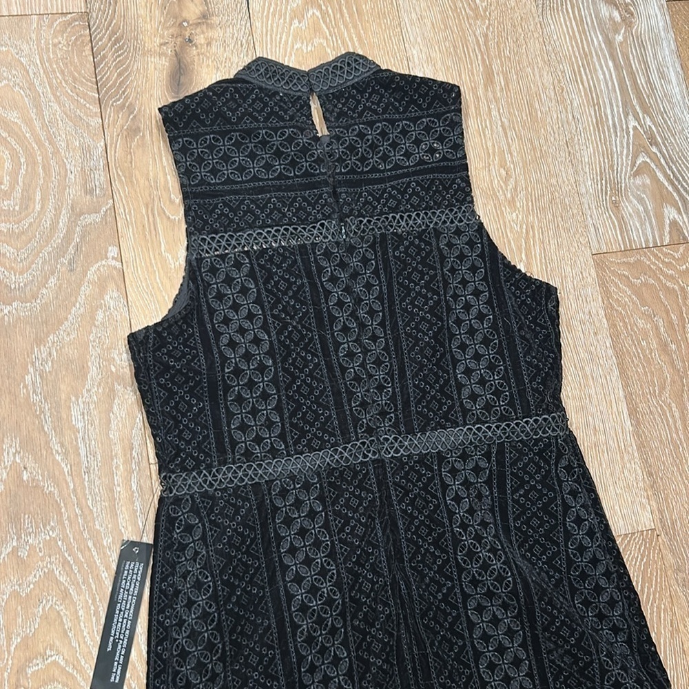 NWT Topshop Velvet Dress - Picture 11 of 11